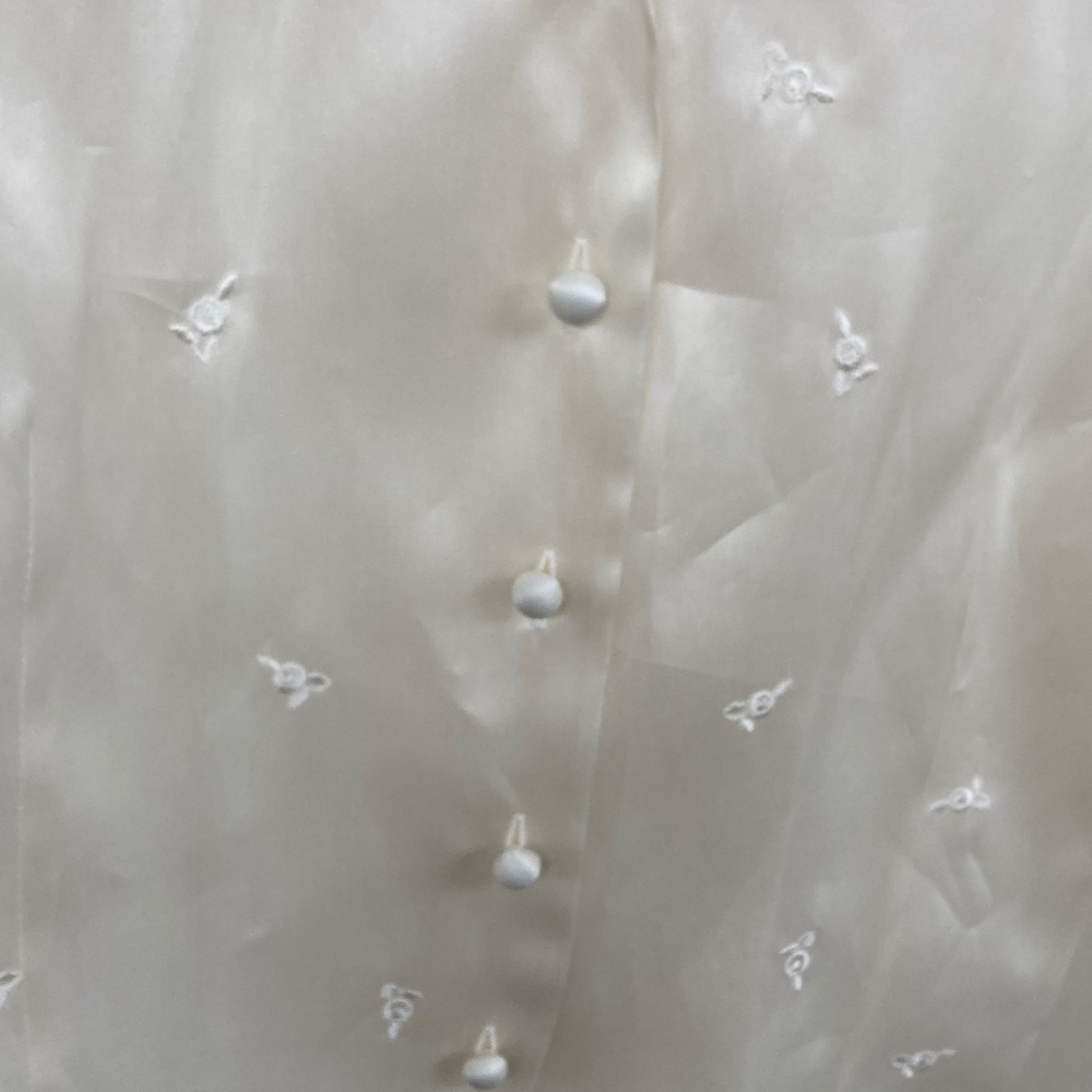 Ann Taylor White Satin Sleeveless Button-Front Blouse - Picture 6 of 7